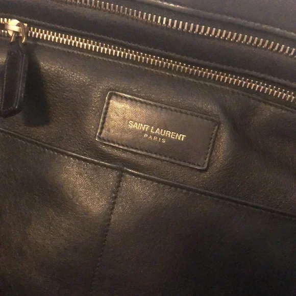 YSL Classic Y Cabas - Picture 14 of 16